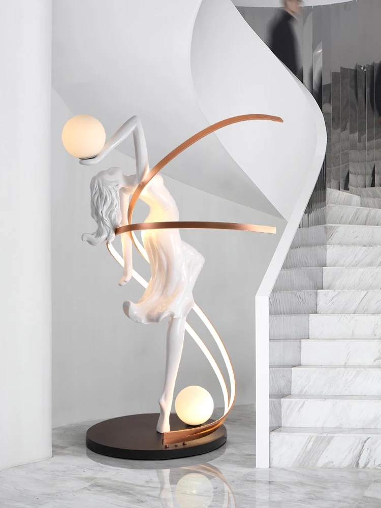 Итальянская скульптура Торшер Украшение лестницы Танец Искусство Личность Большие украшения 1