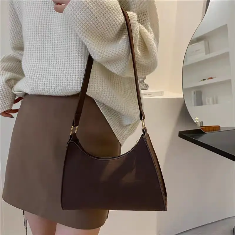 Тренд горячая корейская версия ниша ретро матовая сумка подмышки новая мода универсальная сумка через плечо высокое качество маленькая квадратная сумка 1