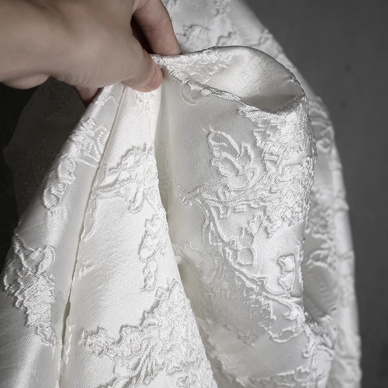  трехмерный узор яркая текстура утолщенная плиссированная жаккардовая ткань дизайнерская ткань ткань на метр для шитья материала своими руками 3