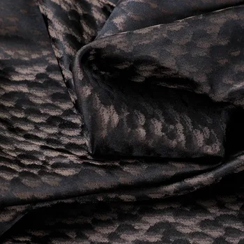 Жаккардовая шелковая парча из рыбьей чешуи для осеннего платья, шириной 145 см и толщиной 25 мм темного цвета тяжелая шелковая ткань R008