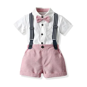 Корейская версия летней одежды для мальчиков 2023 года Белая рубашка с короткими рукавами и лацканами для мальчиков, комплект шорт с галстуком-бабочкой Детская одежда Лето для мальчиков