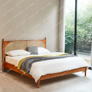 Кровать из массива дерева Проживание в семье Отель Ротанг Кровать Ретро Маленькая квартира Дом Двуспальная кровать Современная минималистичная кровать из ротанга