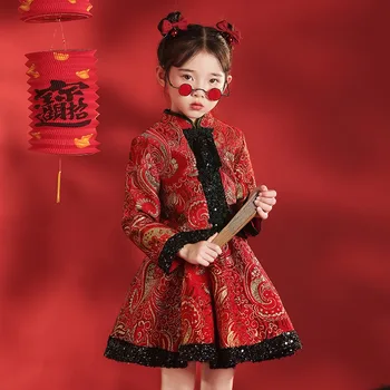 Новые девушки Весна Осень Две части Cheongsam Sets Красный Свободный Мягкая Мода Вышивка На открытом воздухе Fahsion Party