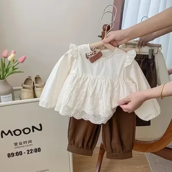 Осенний комплект для девочек 2023 Новый комплект детской моды для корейской одежды Детская весна Повседневная рубашка Брюки из двух частей