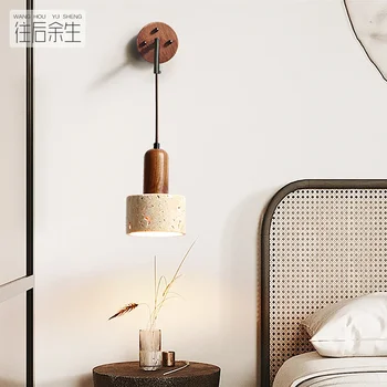 Прикроватная настенная лампа в спальне в японском стиле Кремовый стиль Гостиная с выключателем Дизайнер Ретро B & B